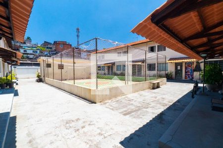 Casa de condomínio para alugar com 67m², 2 quartos e 2 vagas Casa de condomínio para alugar com 67m², 2 quartos e 2 vagasÁrea comum