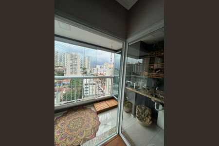 Apartamento à venda com 70m², 2 quartos e 2 vagasÁrea externa