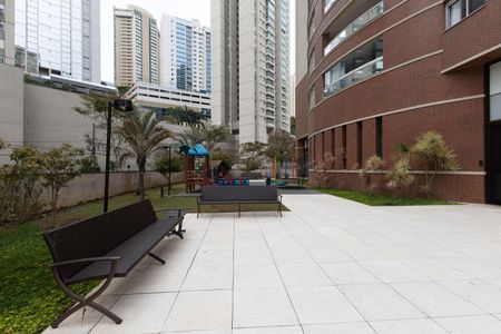 Apartamento à venda com 92m², 3 quartos e 2 vagasÁrea comum - Playground