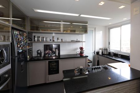 Apartamento à venda com 92m², 3 quartos e 2 vagasCozinha