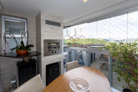 Apartamento à venda com 92m², 3 quartos e 2 vagasVaranda da Sala