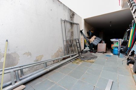 Casa à venda com 175m², 3 quartos e 4 vagasGaragem