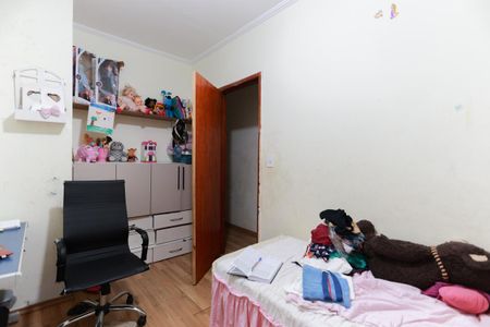 Casa à venda com 175m², 3 quartos e 4 vagasQuarto 2