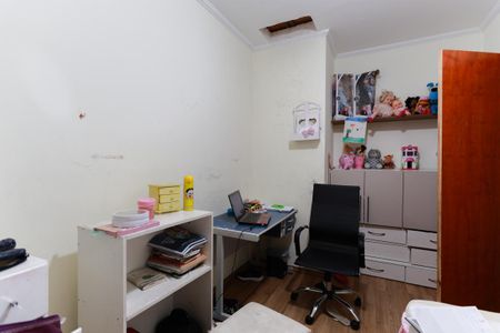 Casa à venda com 175m², 3 quartos e 4 vagasQuarto 2