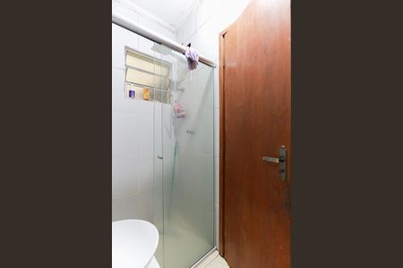 Casa à venda com 175m², 3 quartos e 4 vagasBanheiro social