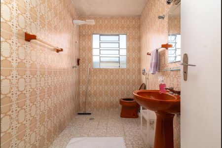 Casa à venda com 210m², 4 quartos e 5 vagasBanheiro