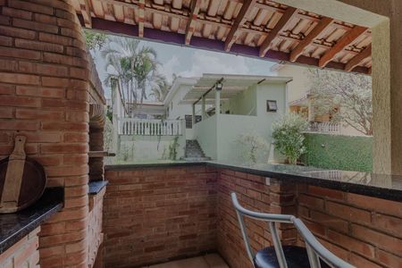Casa à venda com 210m², 4 quartos e 5 vagasÁrea externa