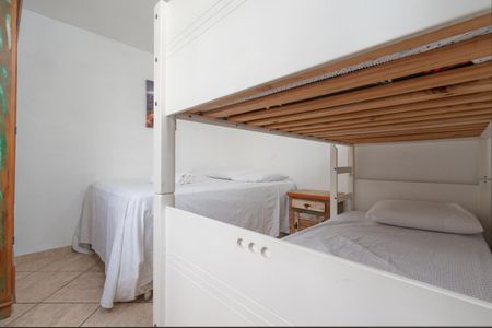 Quarto de casa à venda com 4 quartos, 210m² em Vila Jaguara, São Paulo