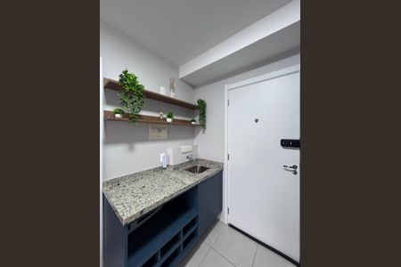 Apartamento para alugar com 28m², 1 quarto e sem vaga Apartamento para alugar com 28m², 1 quarto e sem vagaCozinha - Área de serviço