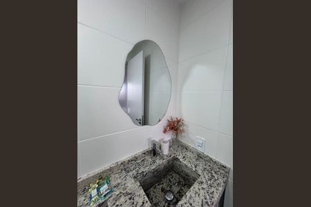 Apartamento para alugar com 28m², 1 quarto e sem vaga Apartamento para alugar com 28m², 1 quarto e sem vagaBanheiro da Suíte