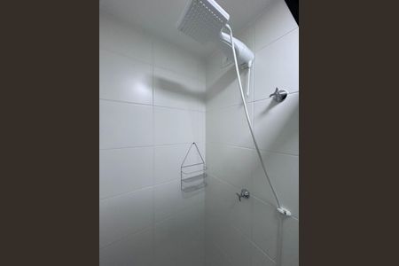 Apartamento para alugar com 28m², 1 quarto e sem vaga Apartamento para alugar com 28m², 1 quarto e sem vagaBanheiro da Suíte