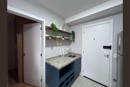 Apartamento para alugar com 28m², 1 quarto e sem vaga Apartamento para alugar com 28m², 1 quarto e sem vagaCozinha - Área de serviço