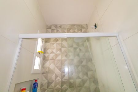 Casa à venda com 106m², 3 quartos e 3 vagas Casa à venda com 106m², 3 quartos e 3 vagasBanheiro da Suíte