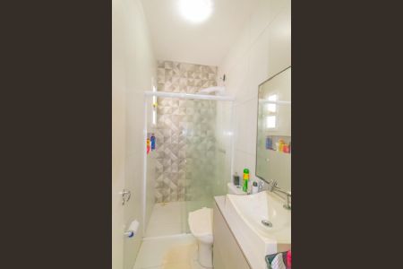 Casa à venda com 106m², 3 quartos e 3 vagas Casa à venda com 106m², 3 quartos e 3 vagasBanheiro da Suíte