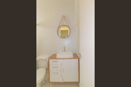 Casa à venda com 106m², 3 quartos e 3 vagas Casa à venda com 106m², 3 quartos e 3 vagasBanheiro Social