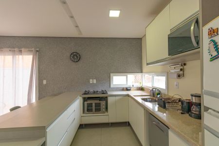 Cozinha de casa à venda com 3 quartos, 106m² em São José, Canoas
