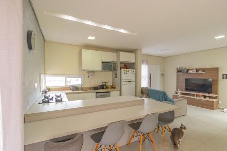 Casa à venda com 106m², 3 quartos e 3 vagas Casa à venda com 106m², 3 quartos e 3 vagasSala/Cozinha