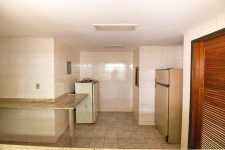 Apartamento à venda com 308m², 4 quartos e 1 vaga Apartamento à venda com 308m², 4 quartos e 1 vagaÁrea comum