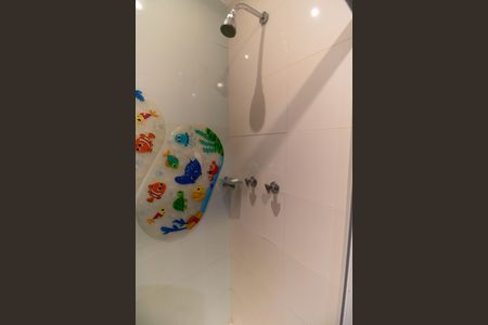 Apartamento à venda com 308m², 4 quartos e 1 vaga Apartamento à venda com 308m², 4 quartos e 1 vagaBanheiro Social