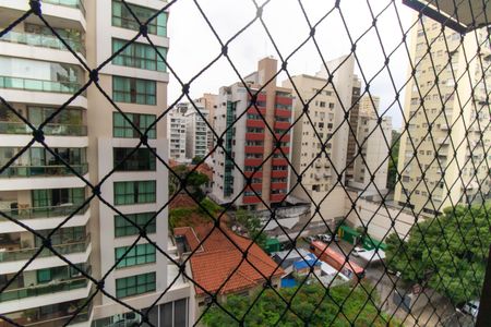 Apartamento à venda com 308m², 4 quartos e 1 vaga Apartamento à venda com 308m², 4 quartos e 1 vagaVista do Quarto 1