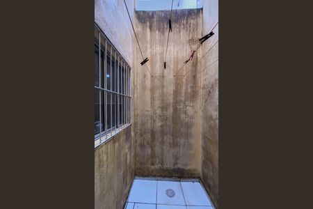 Casa de condomínio para alugar com 60m², 2 quartos e 1 vagaÁrea de Serviço