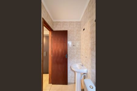 Casa de condomínio para alugar com 60m², 2 quartos e 1 vagaBanheiro da Suíte 1