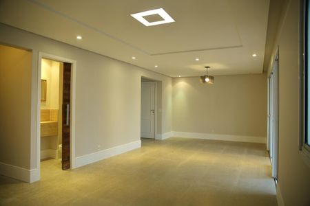 Apartamento para alugar com 123m², 3 quartos e 2 vagasSala