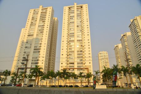 Apartamento para alugar com 123m², 3 quartos e 2 vagasFachada 