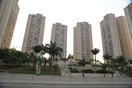 Apartamento para alugar com 123m², 3 quartos e 2 vagasFachada 