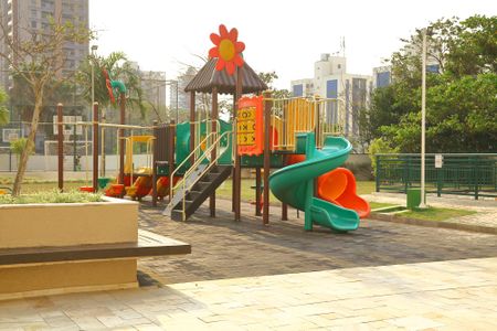 Apartamento para alugar com 123m², 3 quartos e 2 vagasÁrea comum - Playground