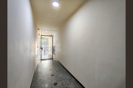 Studio à venda com 50m², 1 quarto e sem vaga Studio à venda com 50m², 1 quarto e sem vagaFachada e portaria