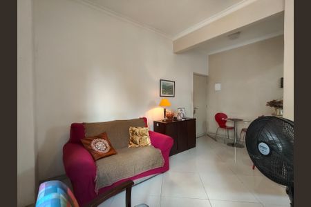 Studio à venda com 50m², 1 quarto e sem vaga Studio à venda com 50m², 1 quarto e sem vagaSala