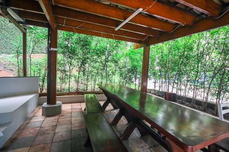 Apartamento para alugar com 68m², 3 quartos e 2 vagasÁrea comum - Churrasqueira