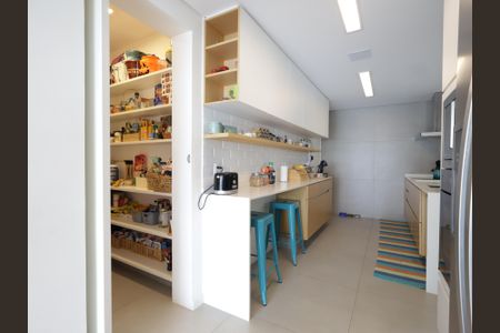 Apartamento à venda com 129m², 3 quartos e 2 vagasCozinha