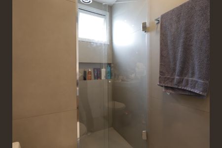 Apartamento à venda com 129m², 3 quartos e 2 vagasBanheiro da Suíte 2