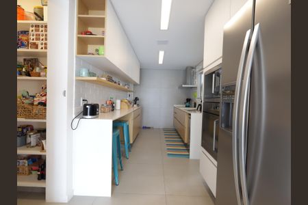 Apartamento à venda com 129m², 3 quartos e 2 vagasCozinha