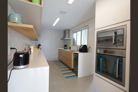 Apartamento à venda com 129m², 3 quartos e 2 vagasCozinha