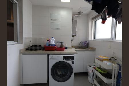 Apartamento à venda com 129m², 3 quartos e 2 vagasÁrea de Serviço