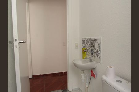 Apartamento para alugar com 41m², 2 quartos e sem vagaBanheiro
