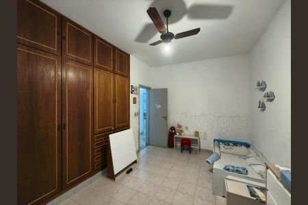 Casa à venda com 266m², 6 quartos e 6 vagasQuarto 5