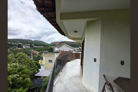 Varanda - Sala de casa à venda com 6 quartos, 266m² em Pechincha, Rio de Janeiro