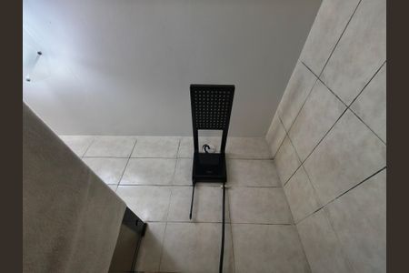 Casa à venda com 266m², 6 quartos e 6 vagasBanheiro Suite 1