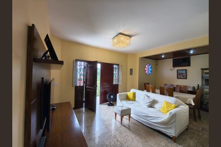 Sala de casa à venda com 6 quartos, 266m² em Pechincha, Rio de Janeiro