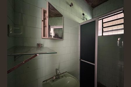 Casa à venda com 140m², 3 quartos e 1 vagaBanheiro