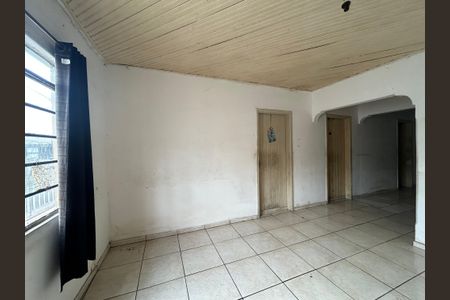 Sala de casa à venda com 3 quartos, 140m² em Vila Portuguesa, São Paulo