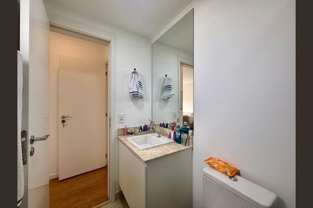 Apartamento à venda com 68m², 2 quartos e 1 vaga Apartamento à venda com 68m², 2 quartos e 1 vagaBanheiro Suíte
