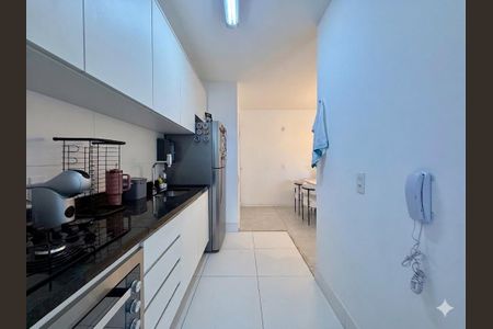 Apartamento à venda com 68m², 2 quartos e 1 vaga Apartamento à venda com 68m², 2 quartos e 1 vagaCozinha