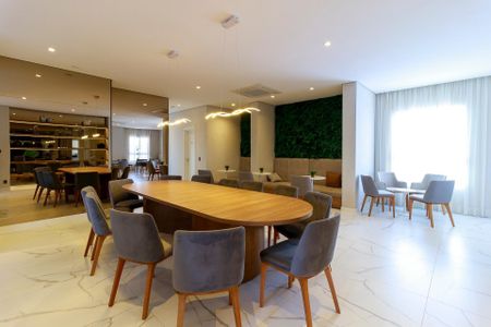 Apartamento à venda com 68m², 2 quartos e 1 vaga Apartamento à venda com 68m², 2 quartos e 1 vagaÁrea comum