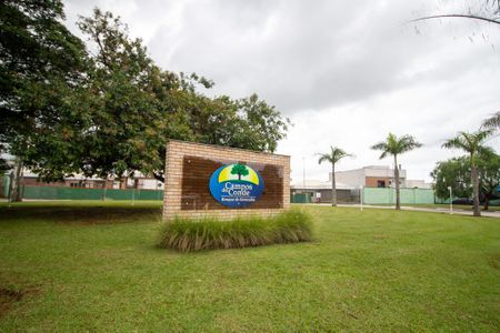 Casa de condomínio para alugar com 152m², 3 quartos e 4 vagas Casa de condomínio para alugar com 152m², 3 quartos e 4 vagasFachada