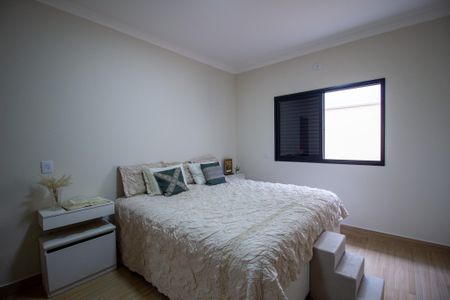 Casa de condomínio para alugar com 152m², 3 quartos e 4 vagas Casa de condomínio para alugar com 152m², 3 quartos e 4 vagasSuíte